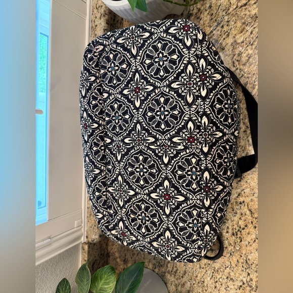 Vera Bradley Floral Grand Weekender Bag - Picture 4 of 16